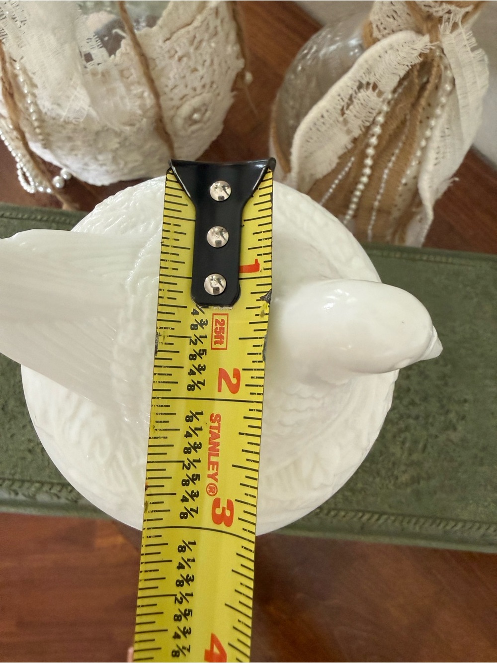 Vintage Avon White Milk Glass Dove on Nest Covered Trinket Box Candy Dish - Picture 6 of 6